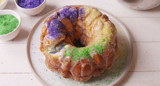 King's Cake Pull-Apart Bread king's cake pull apart bread