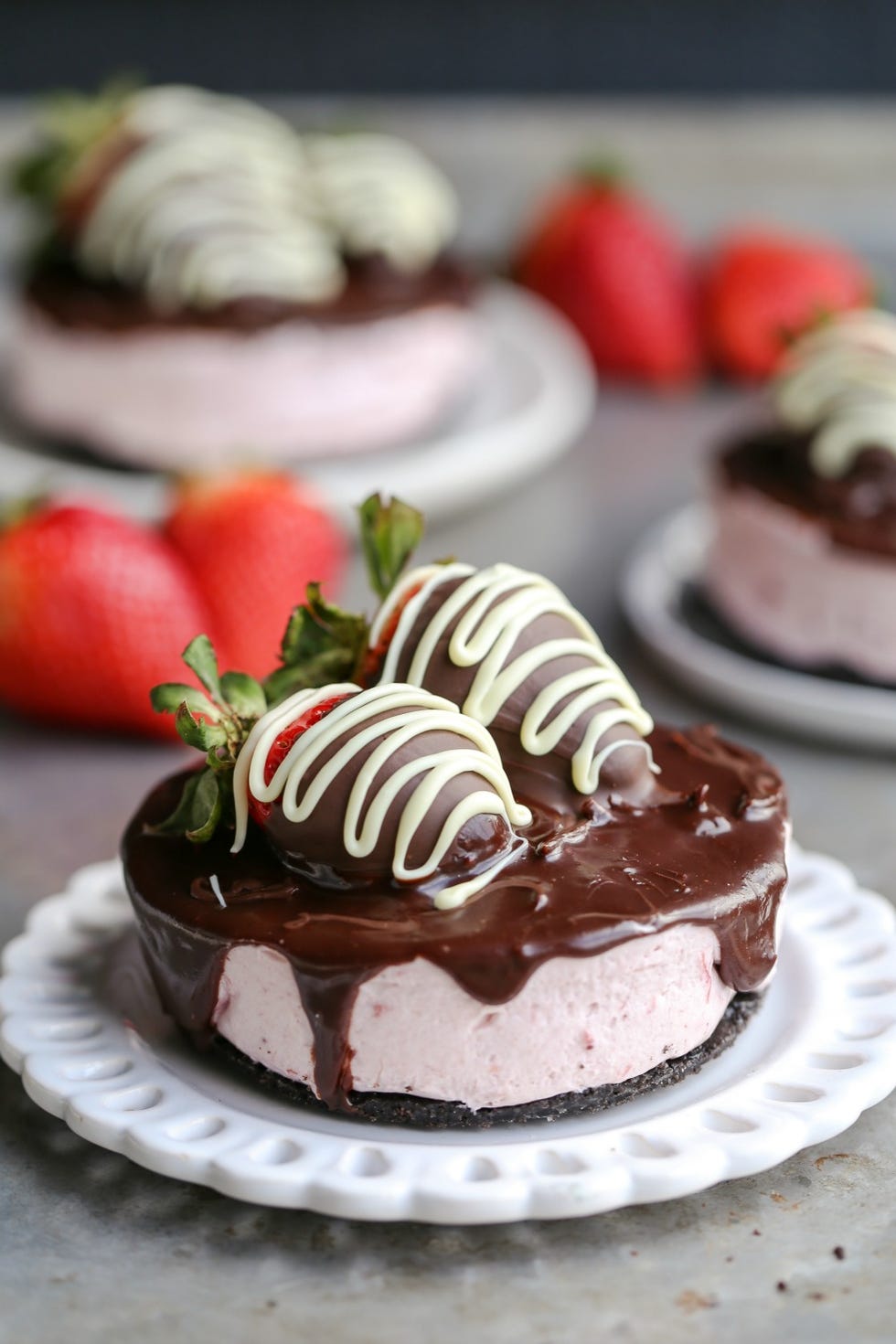 Mini No-Bake Chocolate Covered Strawberry Cheesecakes