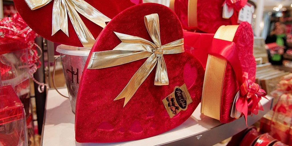 The Best Valentine's Day Store-Bought Chocolate Boxes - Delish