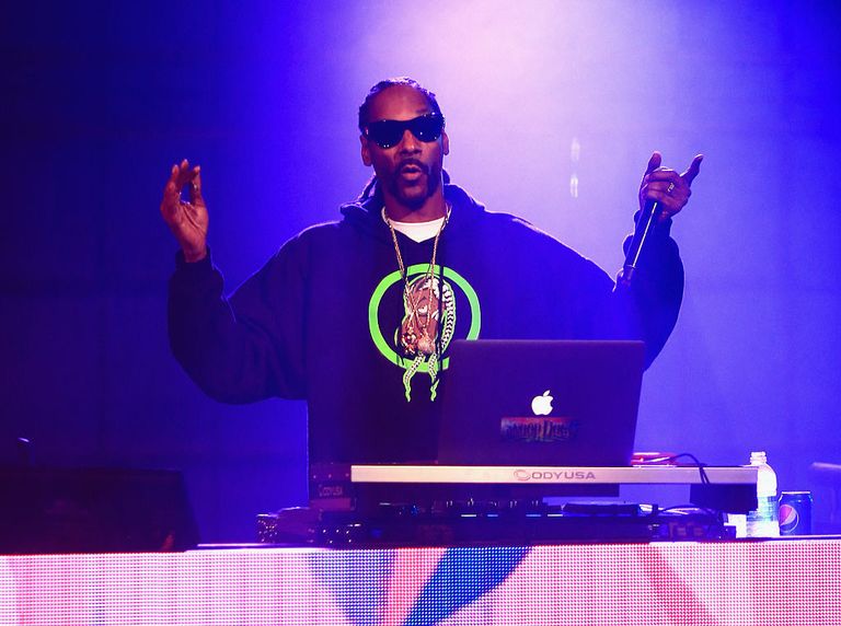 Snoop Dogg is Training Burger King Employees