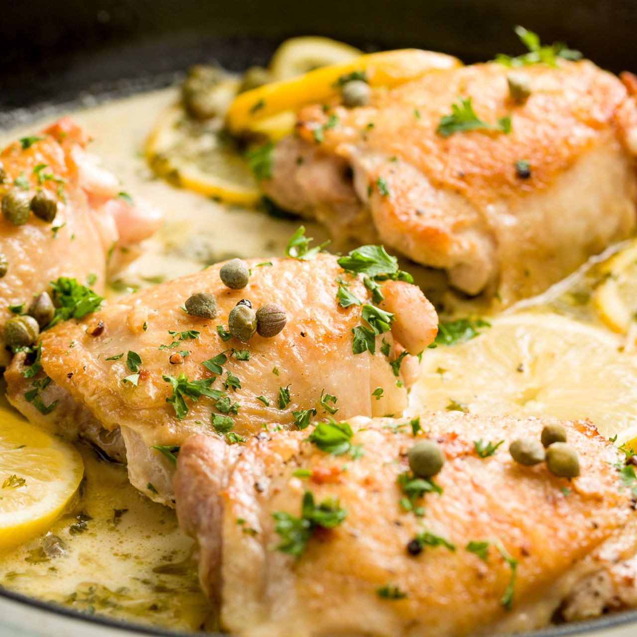 Skillet Chicken Piccata Is Ready In Just 30 Minutes 🙌