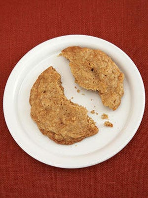 1 small oatmeal cookie