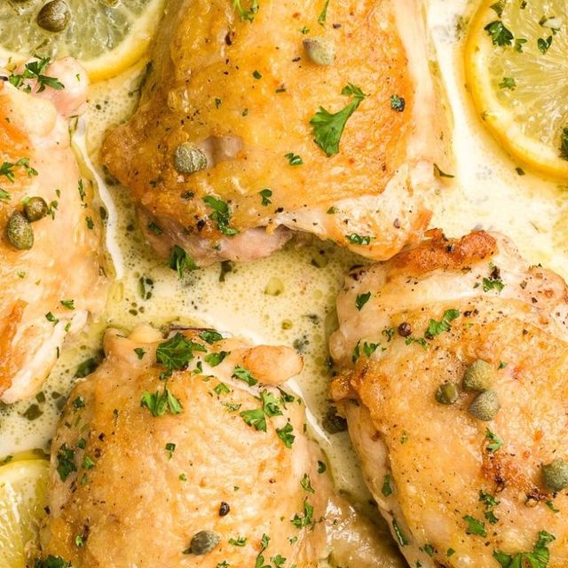 Skillet Lemon Chicken - Easy Skillet Chicken Recipe