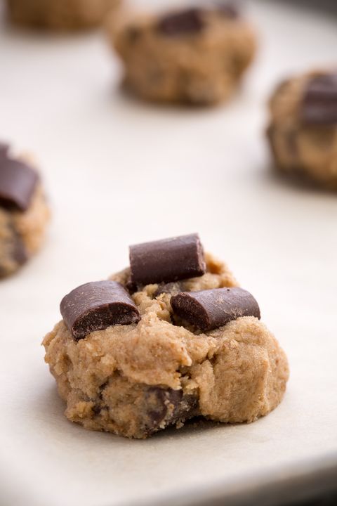 Copycat Starbucks Chocolate Chunk Cookies - Best Chocolate Chip Cookie ...