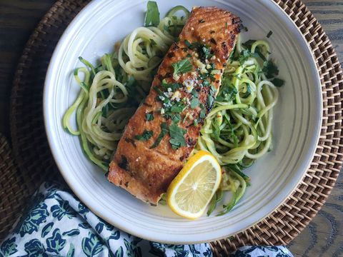 seared salmon with garlicky zucchini noodles