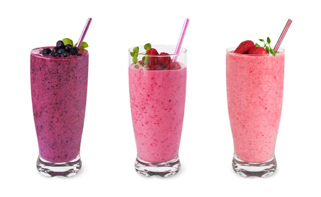 Drink, Liquid, Food, Ingredient, Juice, Drinking straw, Tableware, Cocktail garnish, Produce, Cocktail, 