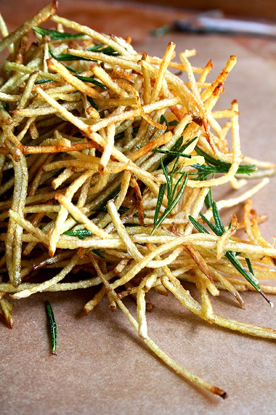 Cuisine, Food, Dish, Ingredient, Junshan yinzhen, Plant, Sprouting, Produce, Thai food, Bean sprouts, 