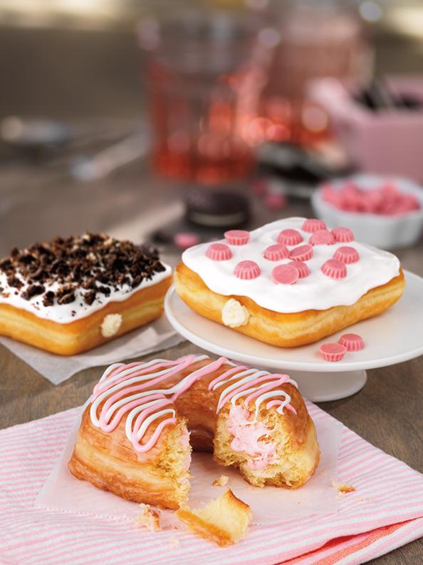 Food, Cuisine, Finger food, Baked goods, Dessert, Dish, Ingredient, Plate, Recipe, Sweetness, 
