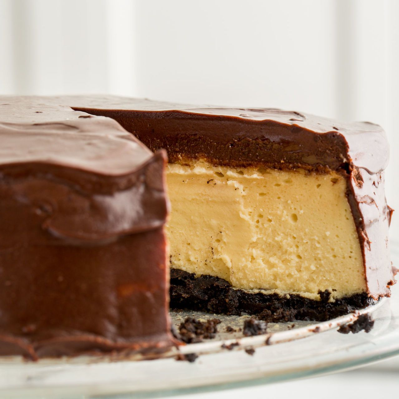 This Fudgy Baileys Cheesecake Will Have Everyone Reaching For Dessert This St. Patrick's Day