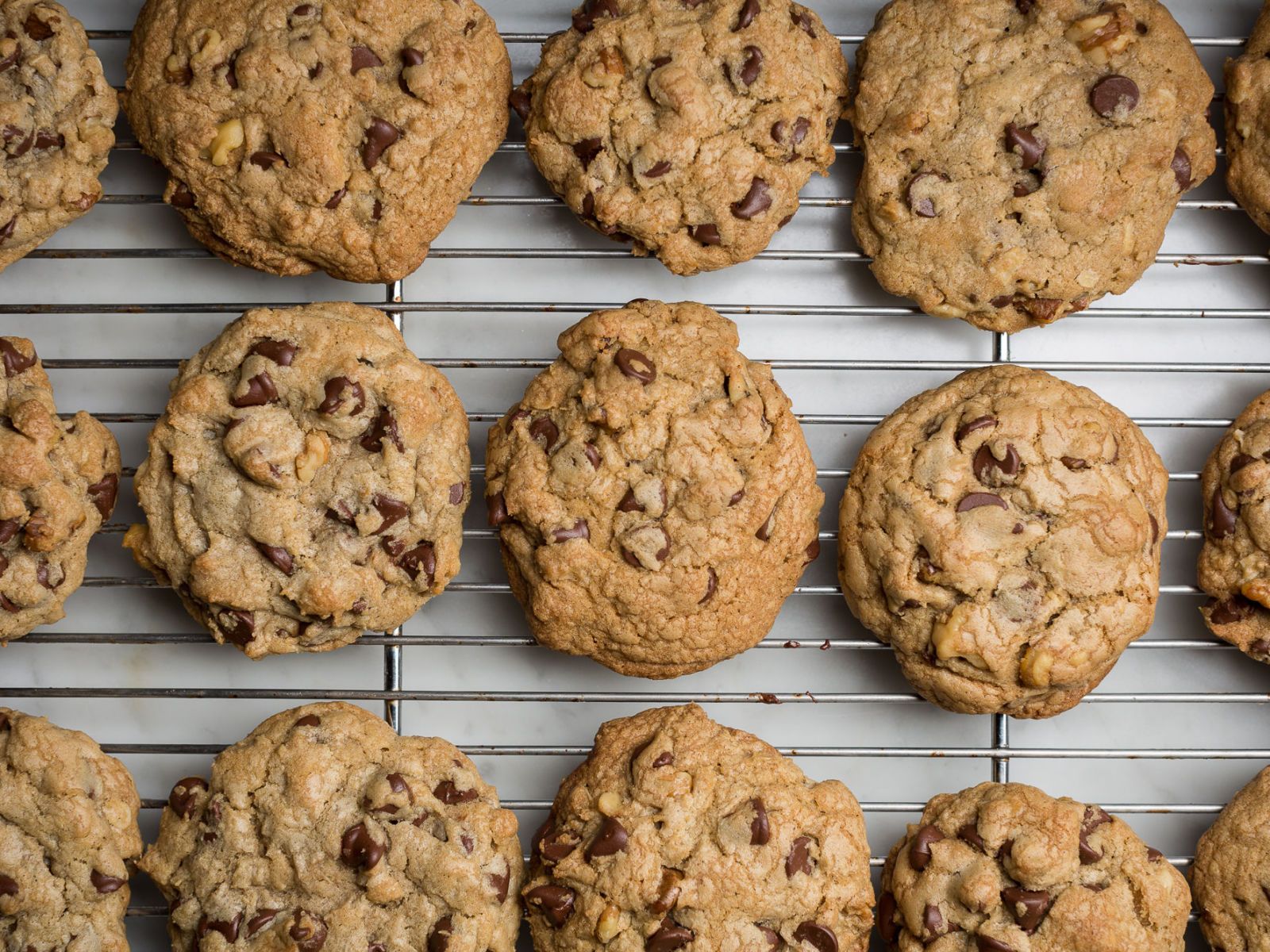 Recipe doubletree deals chocolate chip cookies