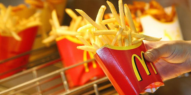 The fastest french fries vending machine in the world