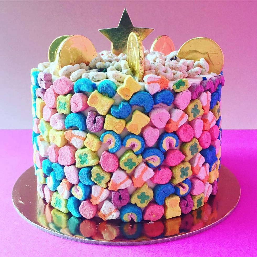 St. Patrick's Day Lucky Charms Cake