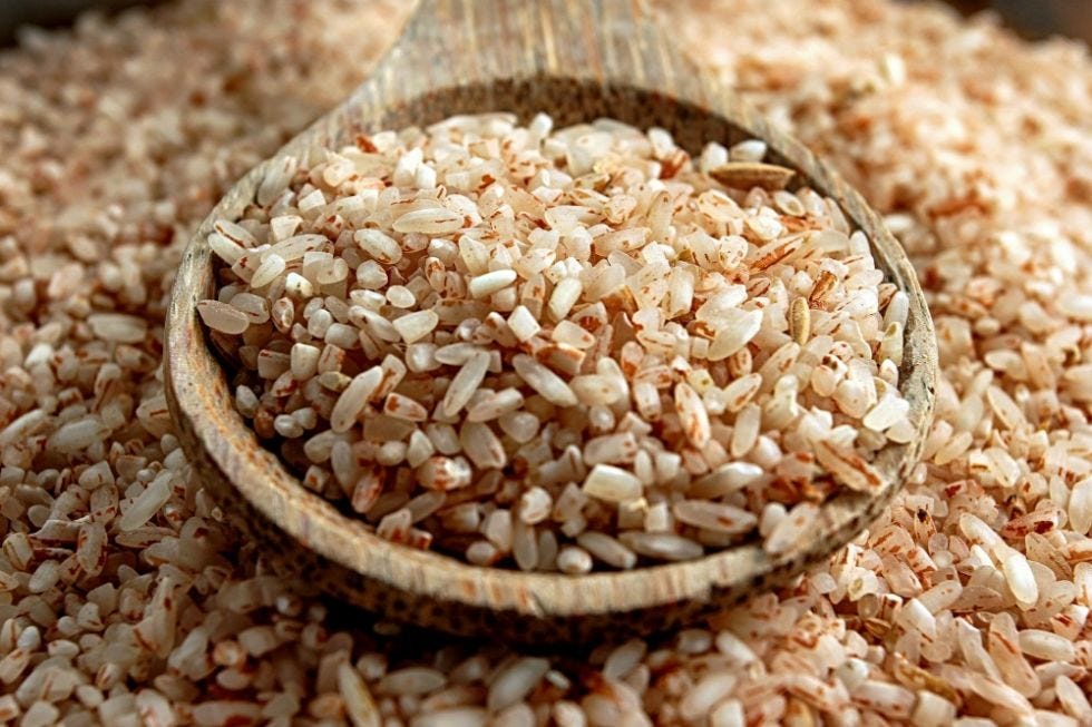 Ingredient, Beige, Food grain, Peach, Seed, Natural material, Bird food, Bran, Staple food, Bird supply, 