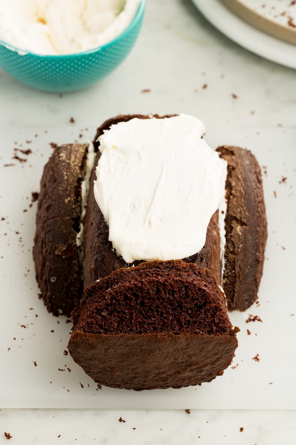 Cuisine, Food, Sweetness, Dessert, Dishware, Baked goods, Ingredient, Plate, Dish, Cake, 