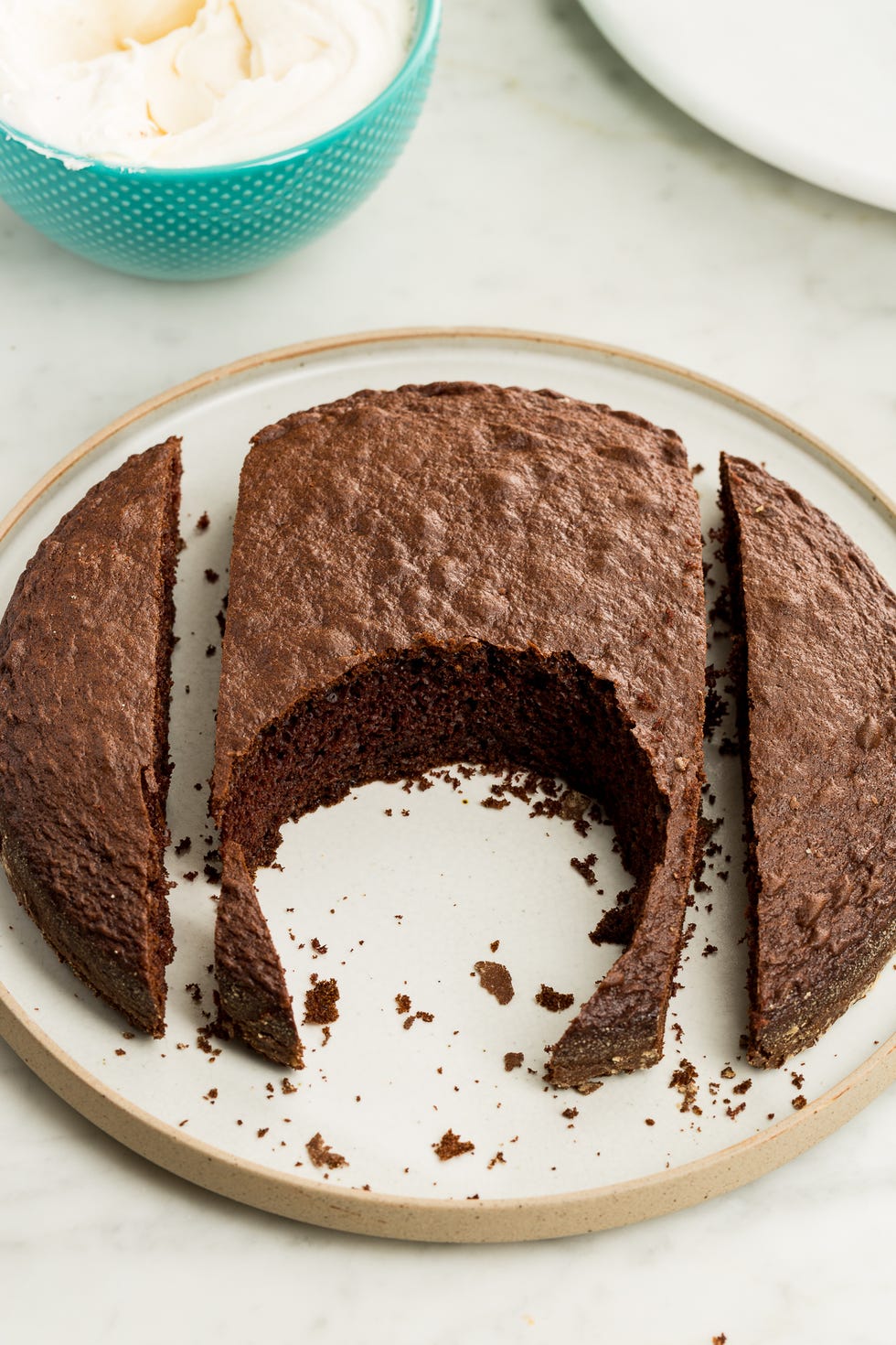 Food, Cuisine, Sweetness, Dessert, Baked goods, Dish, Ingredient, Dishware, Chocolate cake, Plate, 