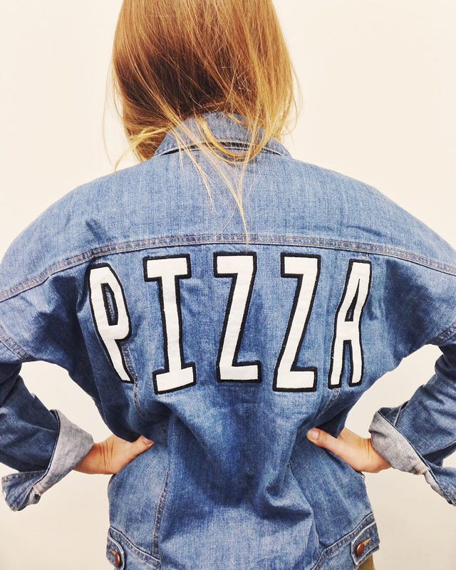 Blue, Sleeve, Shoulder, Textile, Joint, Denim, Back, Street fashion, Fashion, Electric blue, 