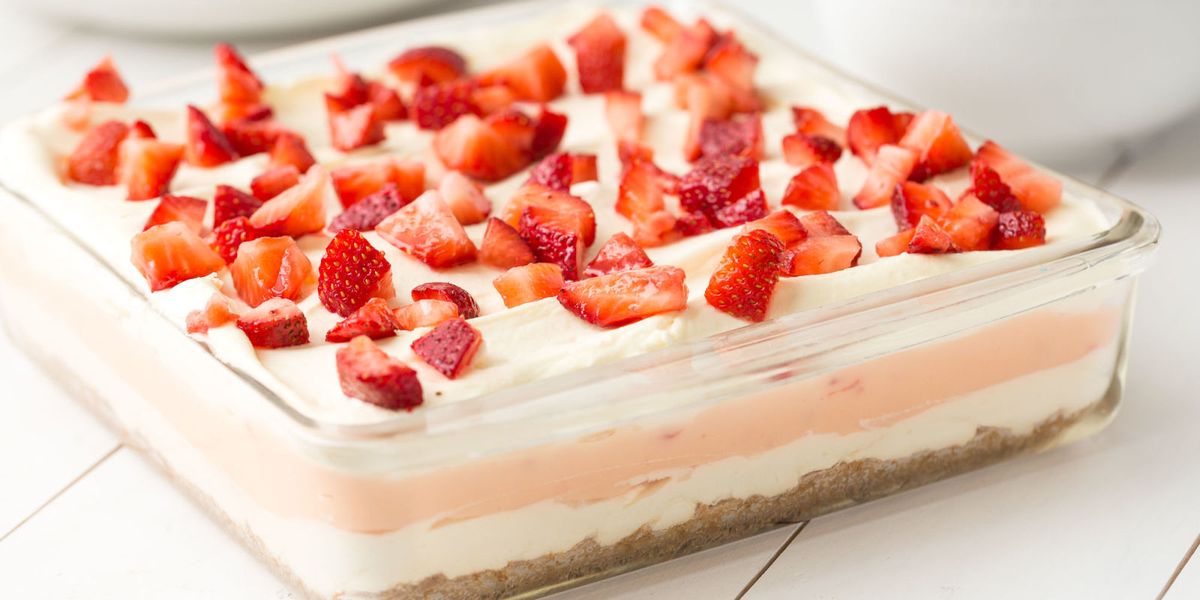 Strawberry Cheesecake Lasagna Recipe - Delish.com