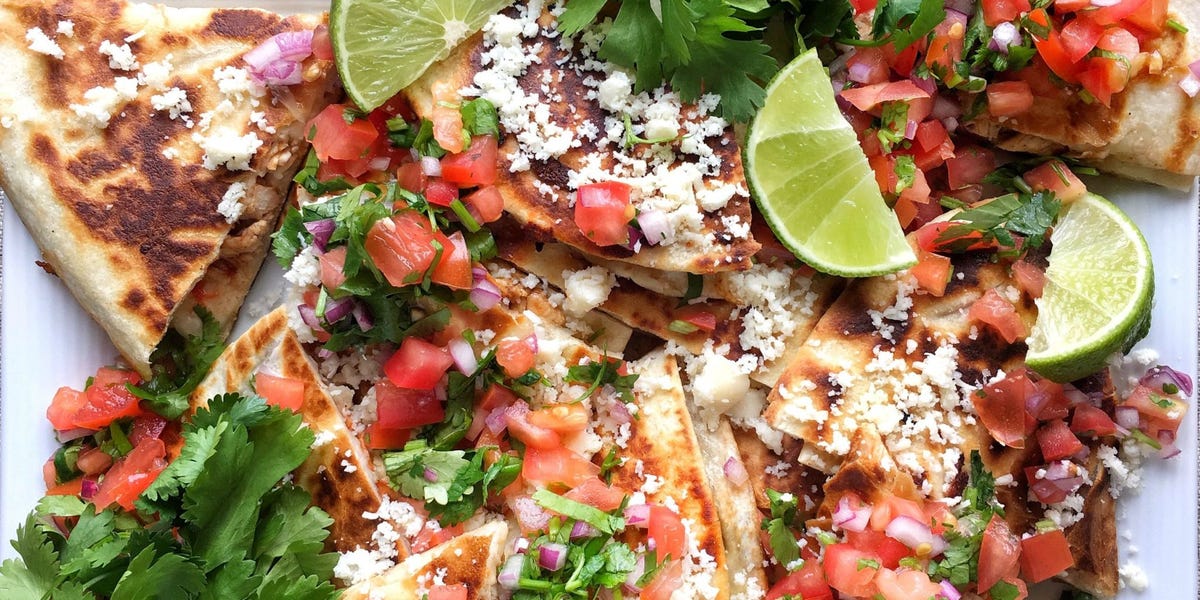 Slow Cooker Chicken Quesadillas with Pico de Gallo