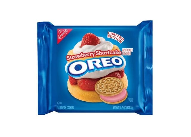Finger food, Food, Oreo, Ingredient, Dessert, Sandwich Cookies, Cuisine, Cookies and crackers, Baked goods, Sweetness, 