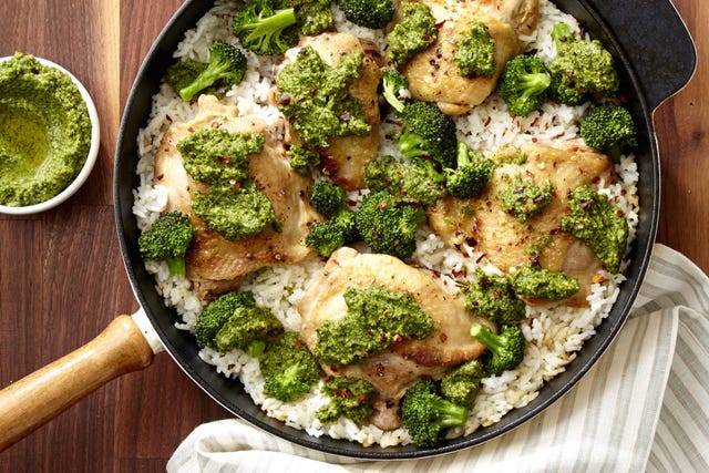 delish-broccoli-pesto-chicken delish-broccoli-pesto-chicken