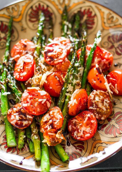 20+ Best Roasted Asparagus Recipes - Easy Ways to Cook Asparagus in Oven