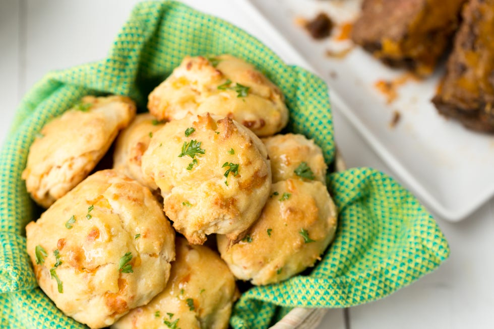 copycat red lobster cheddar bay biscuits