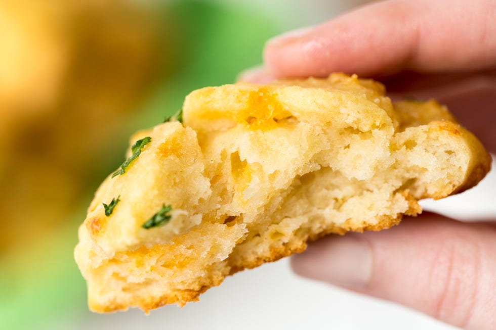 Copycat Red Lobster Cheddar Bay Biscuits