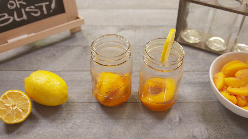 Yellow, Lemon, Ingredient, Citrus, Produce, Fruit, Meyer lemon, Citron, Sweet lemon, Citric acid, 