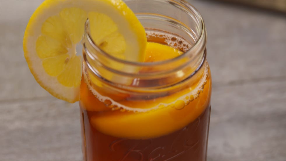 Liquid, Fluid, Orange, Ingredient, Drink, Amber, Tableware, Juice, Fruit, Citrus, 