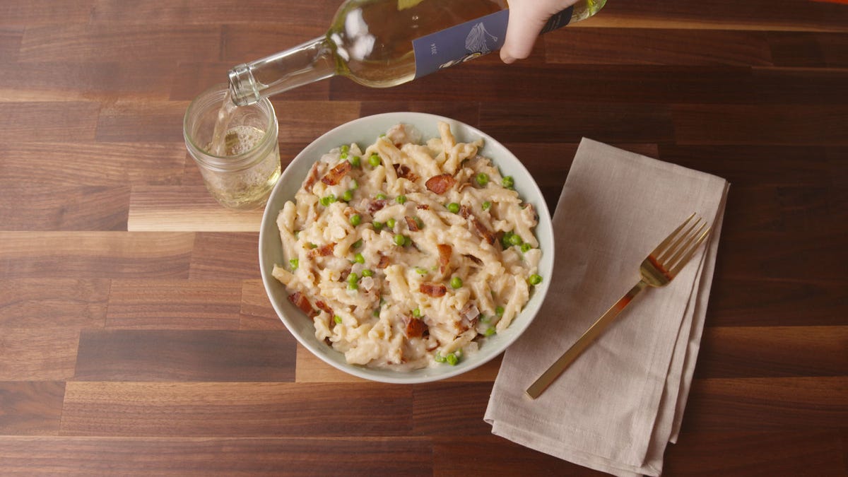 Video player poster image preview for How To Make Carbonara Mac & Cheese