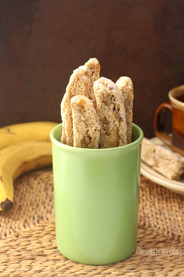 Serveware, Food, Drinkware, Ingredient, Tableware, Cup, Dishware, Banana family, Fruit, Mug, 