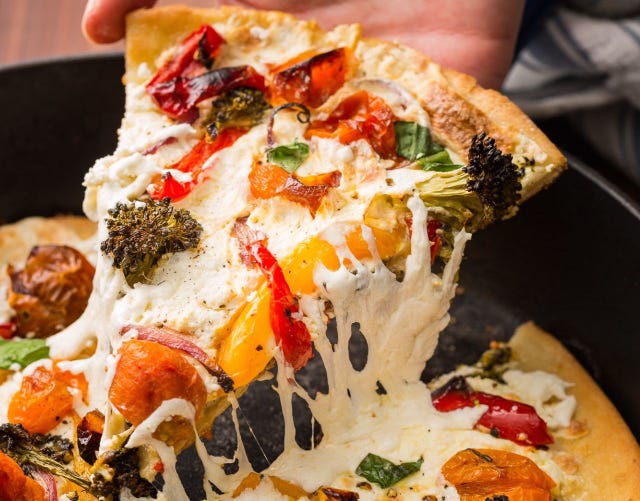 skillet-primavera-pizza skillet-primavera-pizza