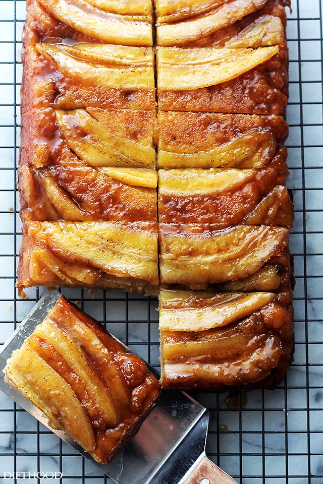Dish, Food, Cuisine, Ingredient, Baked goods, Dessert, Staple food, Produce, Apple pie, Danish pastry, 