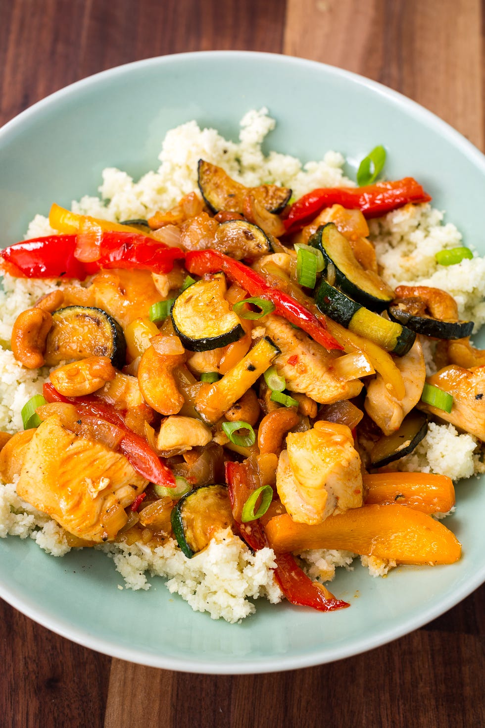 cashew chicken with cauliflower rice