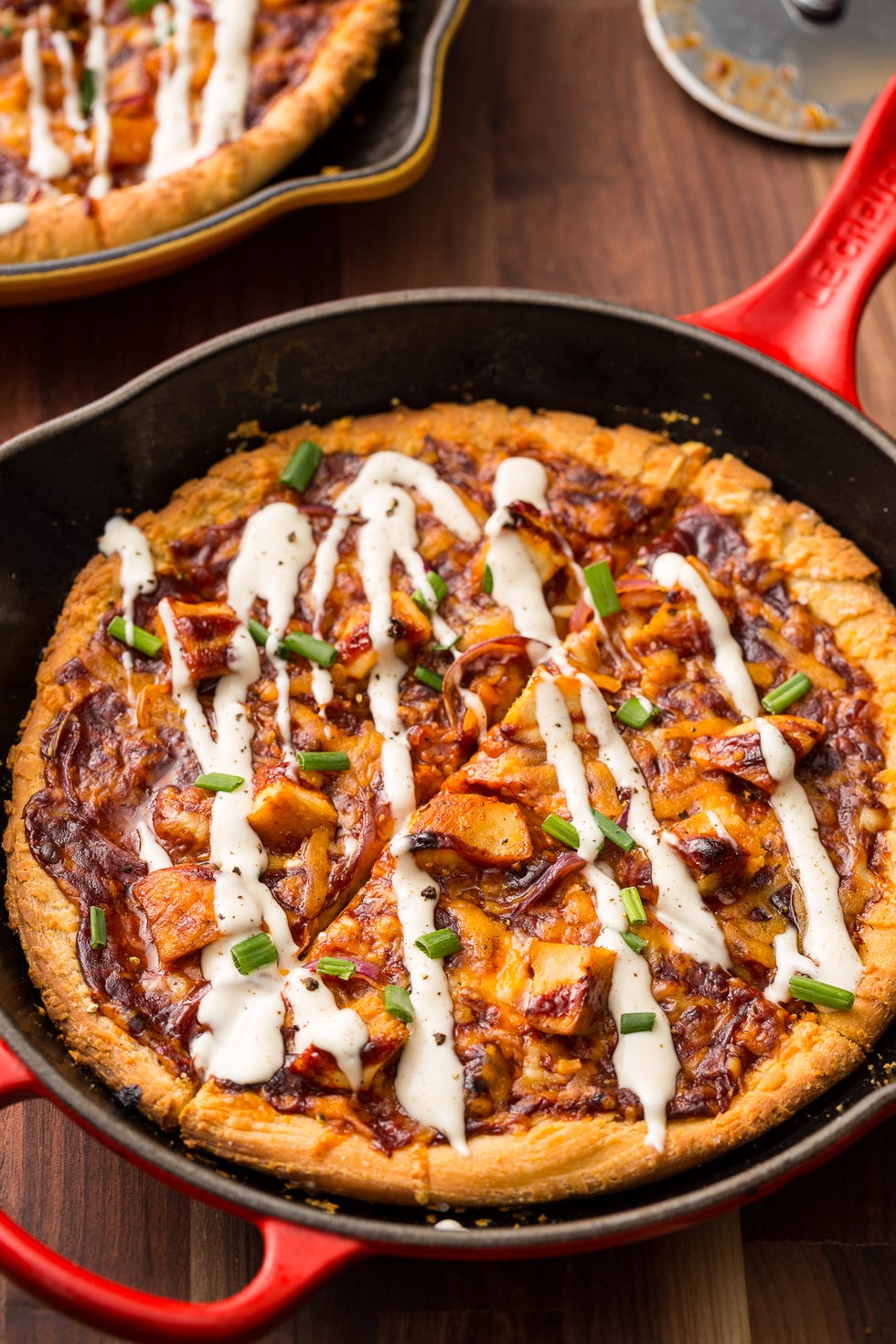 skillet pizza bbq chicken