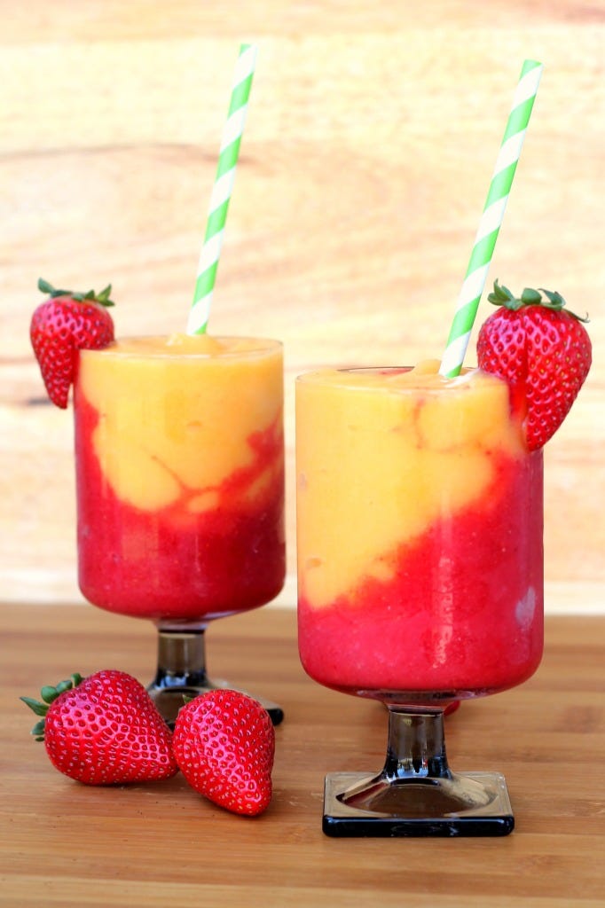 Food, Drink, Non-alcoholic beverage, Juice, Smoothie, Health shake, Batida, Fruit, Strawberry juice, Ingredient, 