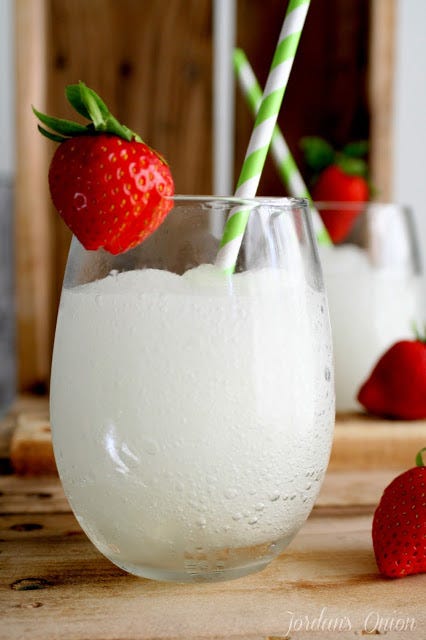 Food, Drink, Strawberry, Non-alcoholic beverage, Strawberries, Fruit, Plant, Dairy, Ingredient, Fizz, 