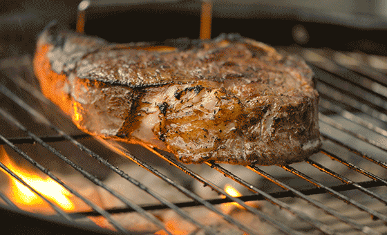 Dish, Food, Cuisine, Roasting, Barbecue, Grilling, Ingredient, Barbecue grill, Sirloin steak, Cooking, 