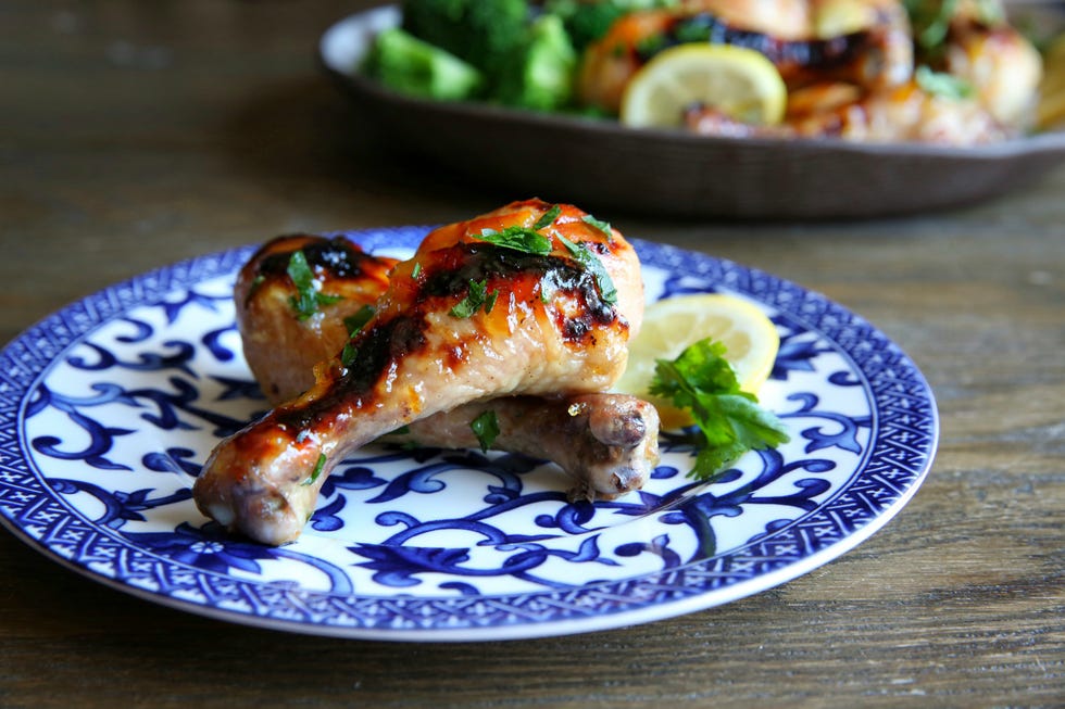 apricot glazed drumsticks with broccoli recipe