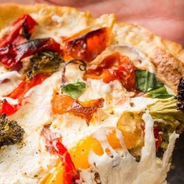 Food, Cuisine, Dish, Ingredient, Finger food, Baked goods, Recipe, Tableware, Plate, Fast food, 