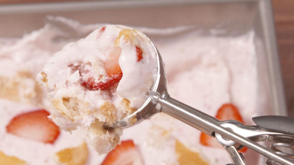 Food, Dish, Cuisine, Ingredient, Dessert, Ice cream, Cream, Frozen dessert, Produce, Dairy, 