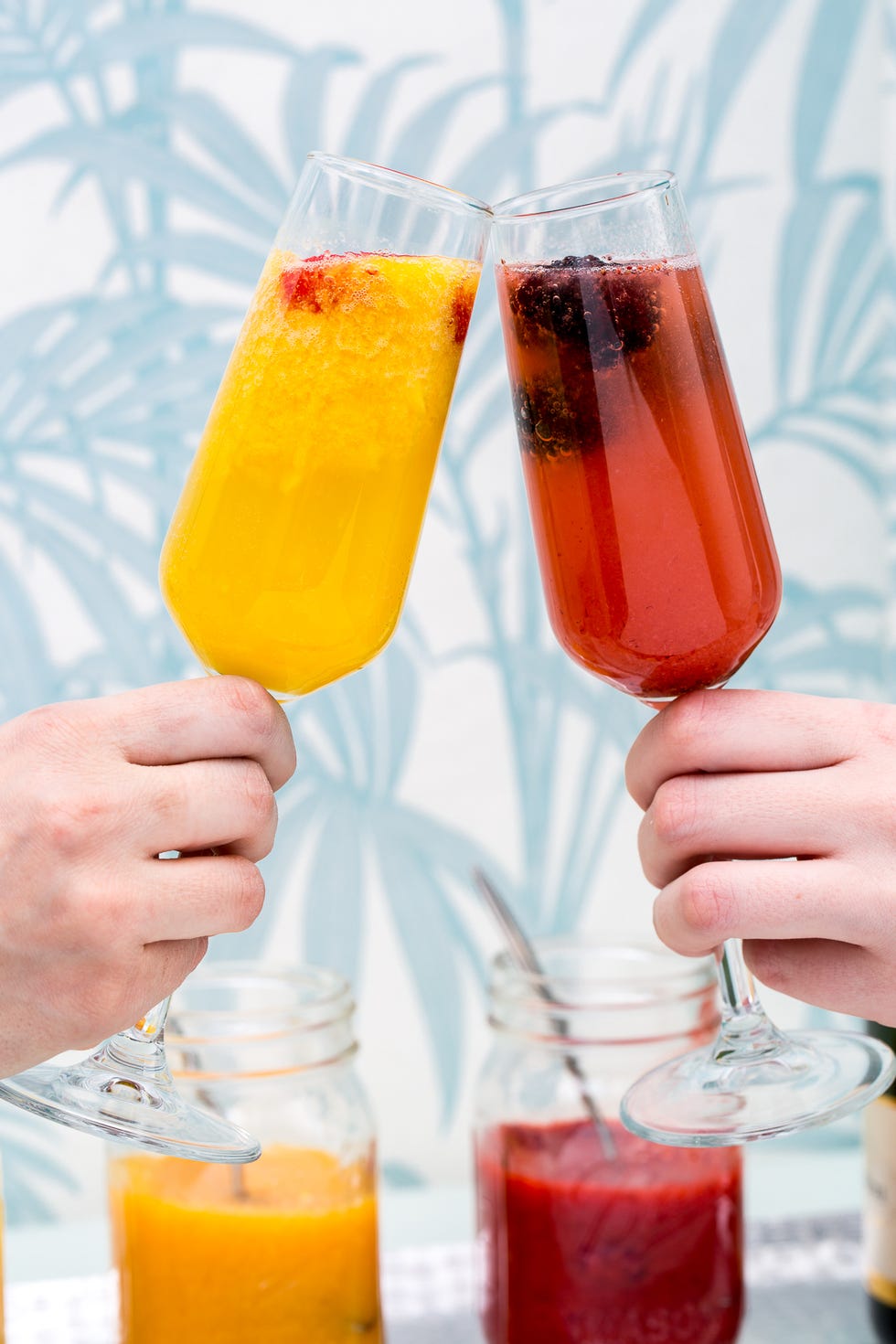 What You Need to Host An Incredible Brunch Party - Bellini Bar Must-Haves