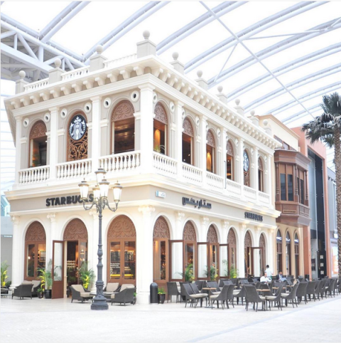 Building, Architecture, Landmark, Property, Classical architecture, House, Mansion, Facade, Real estate, Home, 