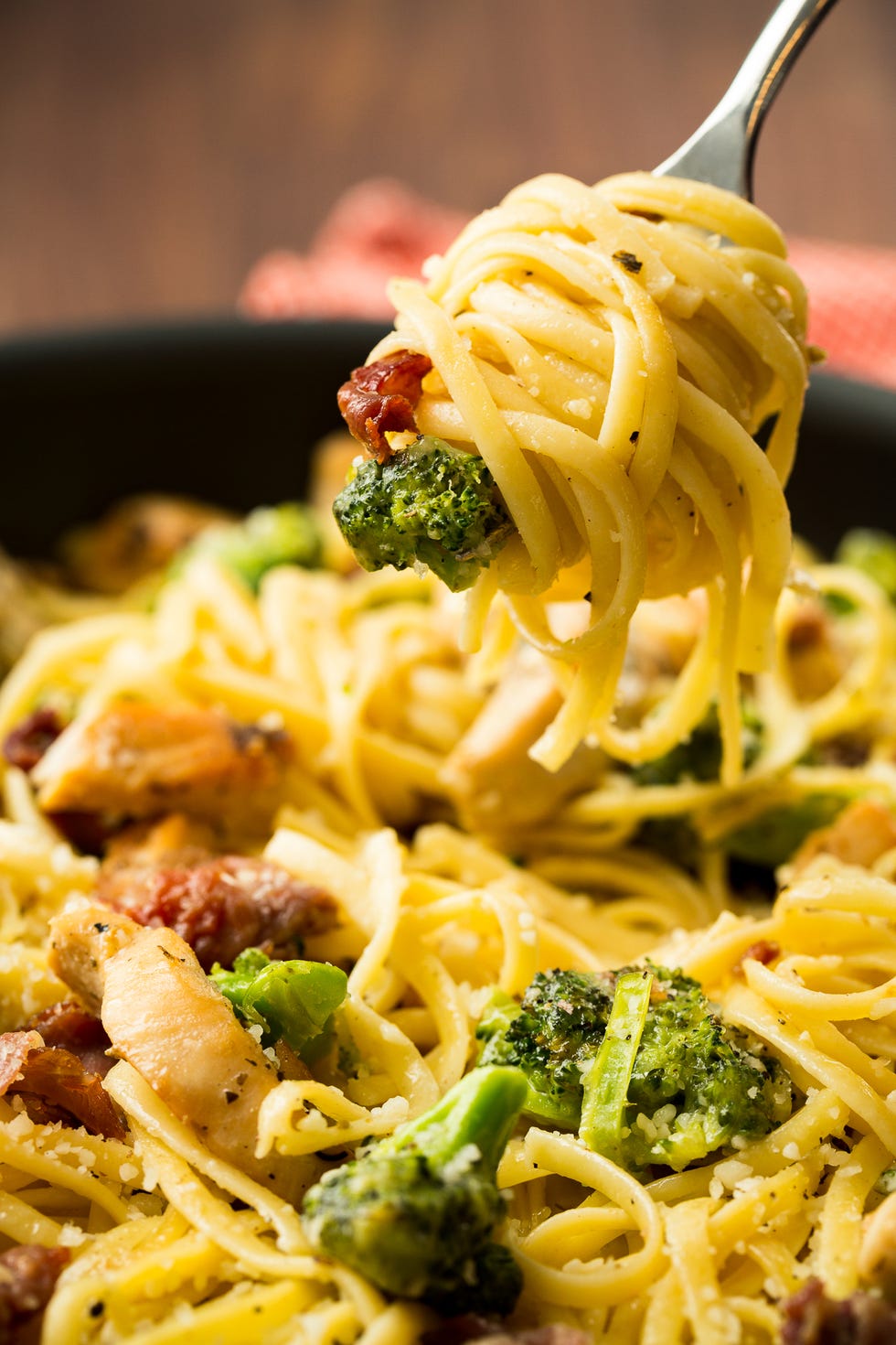 delish-chicken-prosciutto-pasta