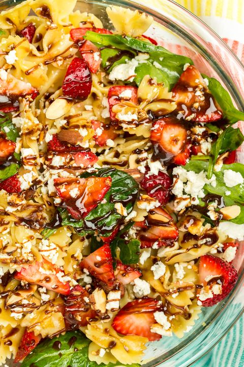 strawberry balsamic pasta salad