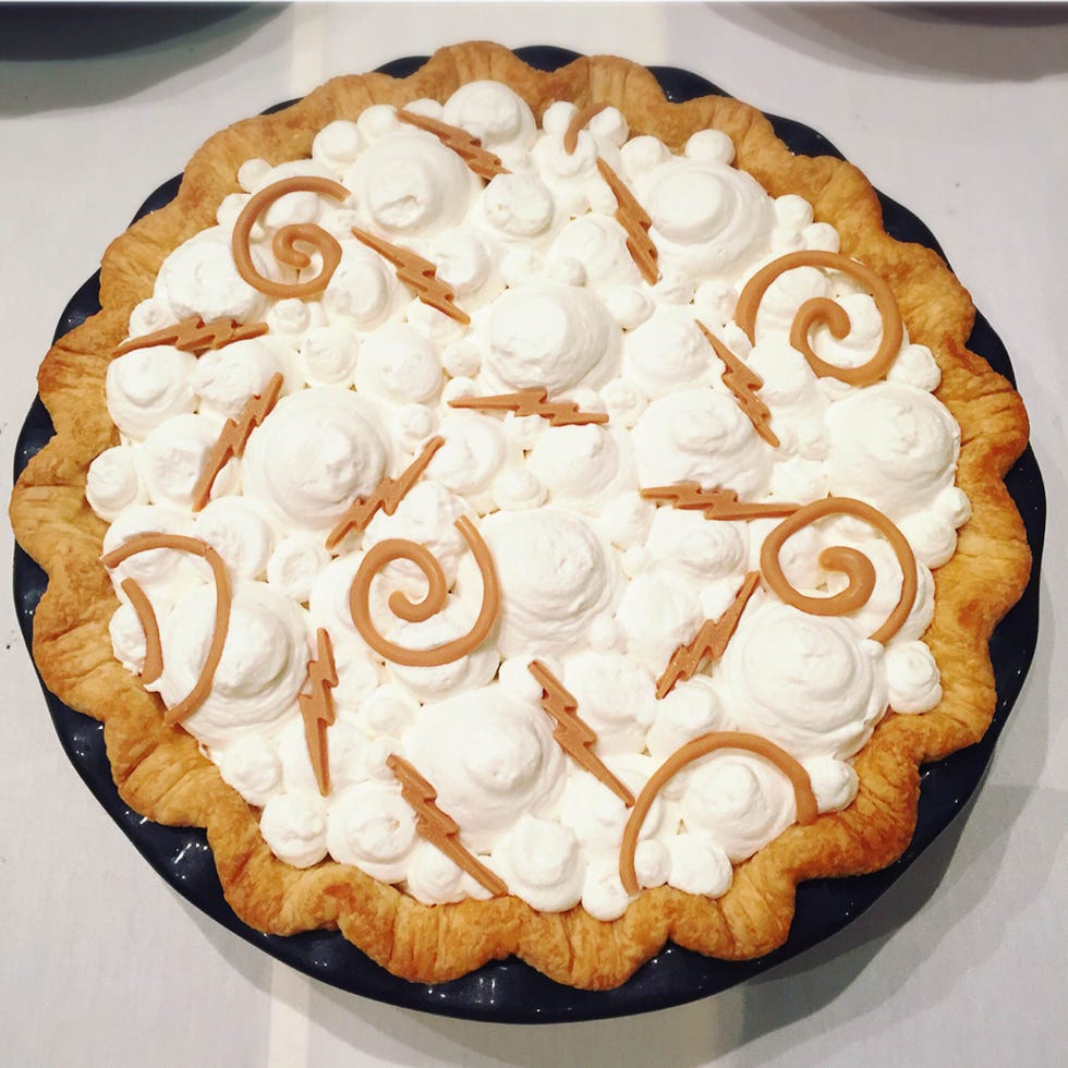 Fizzing Butterbeer Pie