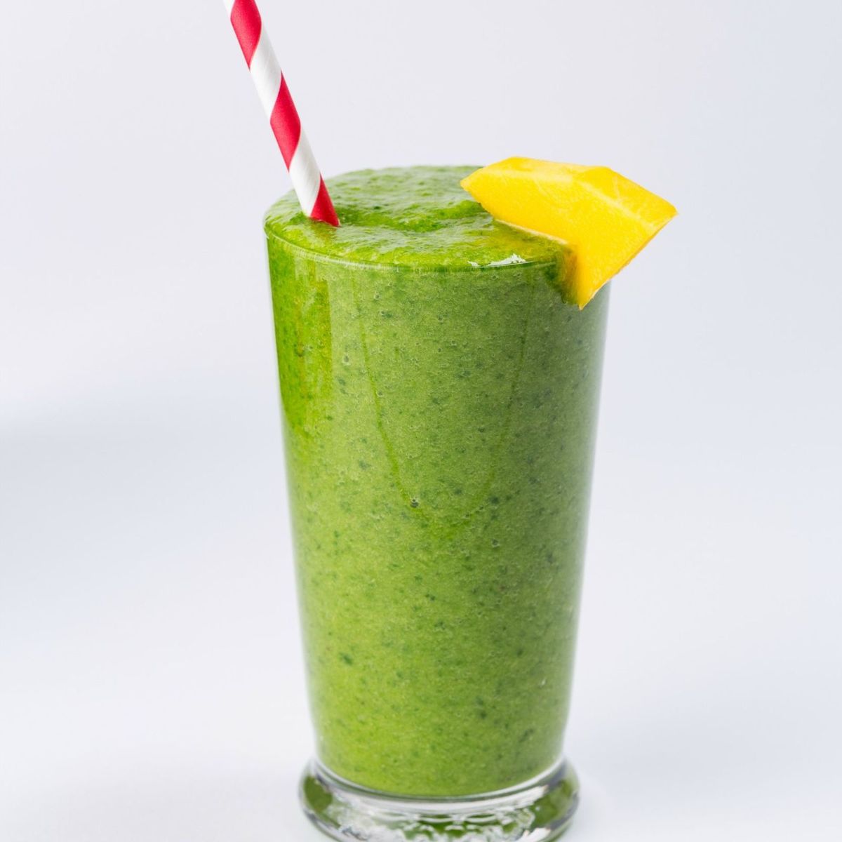Green Machine Smoothie {Great Tasting Beverage}