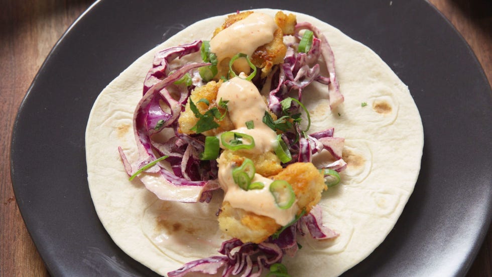 Dish, Food, Cuisine, Korean taco, Taco, Ingredient, Produce, Recipe, Meat, Latin american food, 