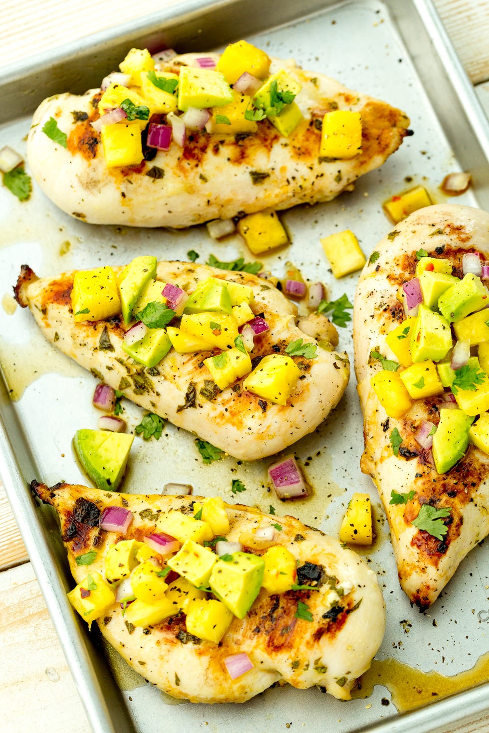 grilled chicken pineapple salsa
