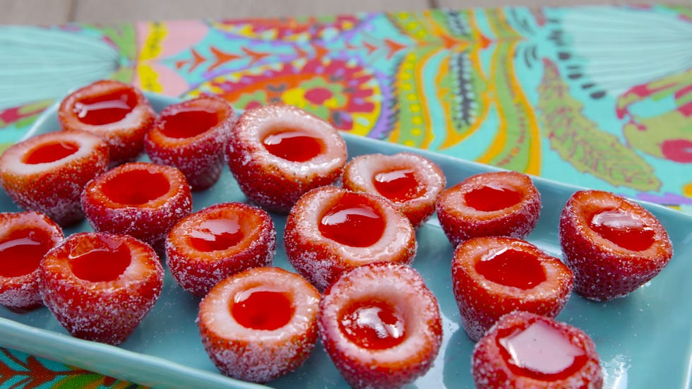 strawberry jell o shot